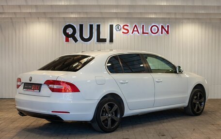 Skoda Superb III рестайлинг, 2014 год, 1 085 000 рублей, 10 фотография