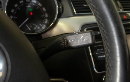 Skoda Superb III рестайлинг, 2014 год, 1 085 000 рублей, 24 фотография