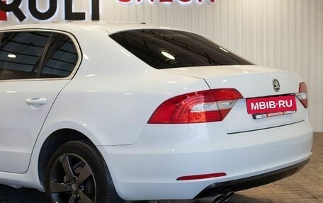 Skoda Superb III рестайлинг, 2014 год, 1 085 000 рублей, 14 фотография