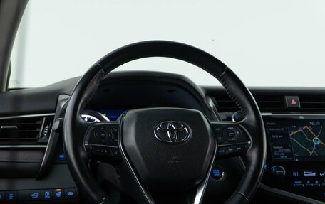 Toyota Camry, 2021 год, 3 217 444 рублей, 12 фотография