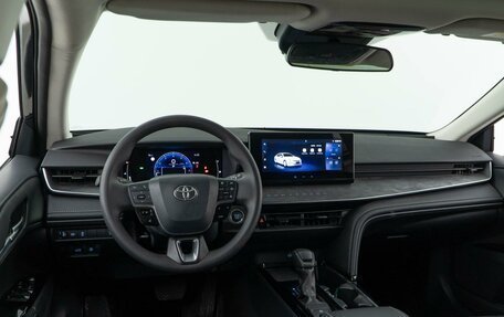 Toyota Camry, 2025 год, 4 198 999 рублей, 6 фотография