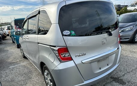 Honda Freed I, 2014 год, 1 490 000 рублей, 13 фотография