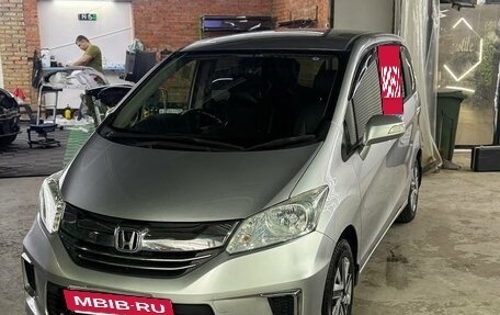 Honda Freed I, 2014 год, 1 490 000 рублей, 9 фотография