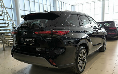 Toyota Highlander, 2026 год, 5 990 000 рублей, 5 фотография