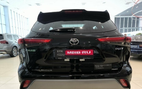 Toyota Highlander, 2026 год, 5 990 000 рублей, 6 фотография