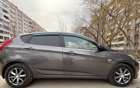 Hyundai Solaris II рестайлинг, 2015 год, 920 000 рублей, 8 фотография