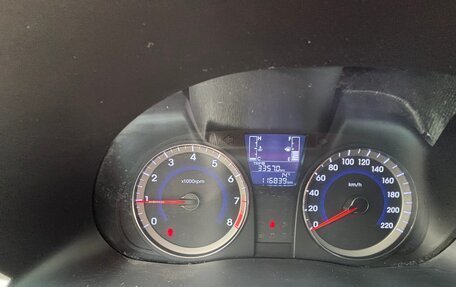 Hyundai Solaris II рестайлинг, 2015 год, 920 000 рублей, 12 фотография