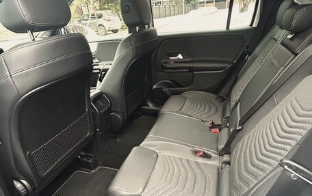 Mercedes-Benz GLB, 2020 год, 3 600 000 рублей, 7 фотография