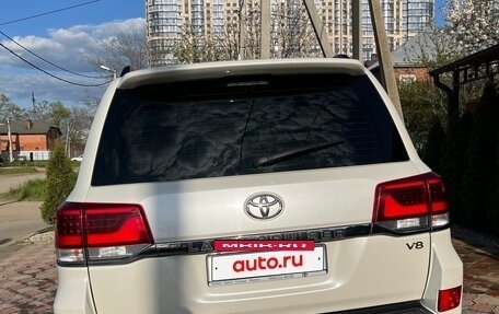 Toyota Land Cruiser 200, 2018 год, 6 350 000 рублей, 5 фотография