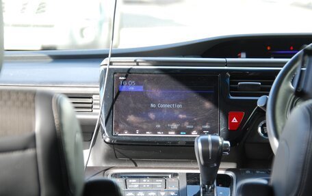 Honda Stepwgn IV, 2020 год, 2 990 000 рублей, 8 фотография