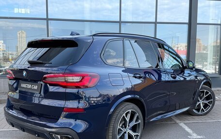 BMW X5, 2021 год, 8 990 000 рублей, 2 фотография