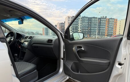 Volkswagen Polo VI (EU Market), 2015 год, 797 000 рублей, 13 фотография