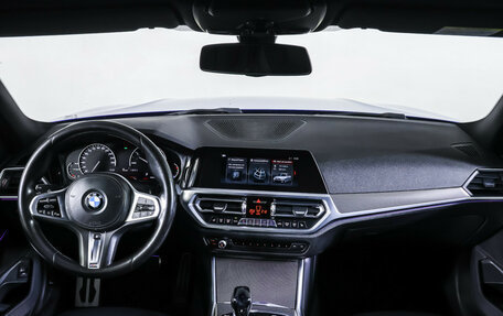 BMW 3 серия, 2019 год, 4 059 000 рублей, 17 фотография