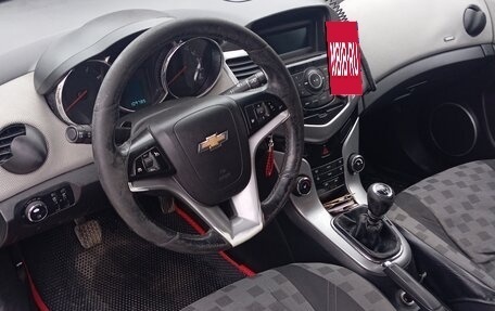 Chevrolet Cruze II, 2012 год, 830 000 рублей, 4 фотография