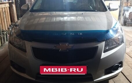 Chevrolet Cruze II, 2012 год, 830 000 рублей, 2 фотография