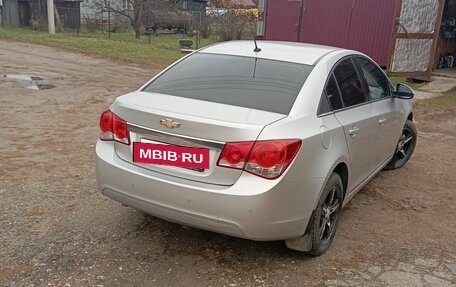 Chevrolet Cruze II, 2012 год, 830 000 рублей, 7 фотография