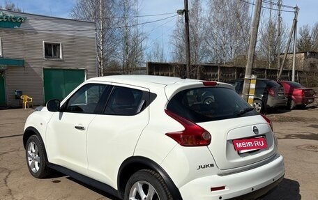 Nissan Juke II, 2011 год, 809 000 рублей, 4 фотография