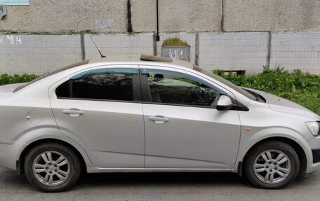 Chevrolet Aveo III, 2013 год, 610 000 рублей, 3 фотография