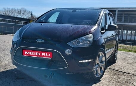 Ford S-MAX I, 2011 год, 699 000 рублей, 2 фотография