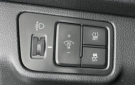 Hyundai Solaris II рестайлинг, 2019 год, 1 350 000 рублей, 17 фотография