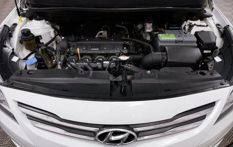 Hyundai Solaris II рестайлинг, 2014 год, 885 000 рублей, 10 фотография