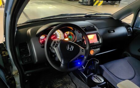 Honda Jazz I рестайлинг, 2007 год, 650 000 рублей, 2 фотография