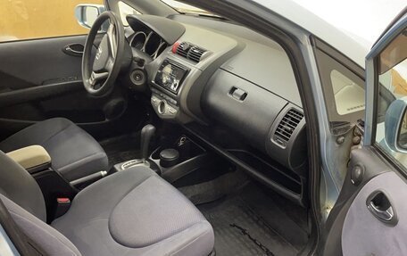 Honda Jazz I рестайлинг, 2007 год, 650 000 рублей, 11 фотография