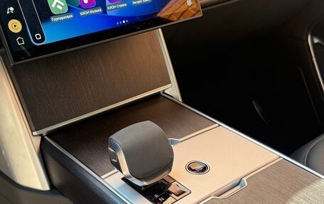 Land Rover Range Rover IV рестайлинг, 2023 год, 22 000 000 рублей, 10 фотография