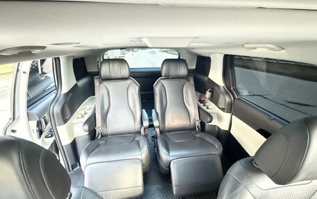 KIA Carnival, 2023 год, 4 100 000 рублей, 7 фотография