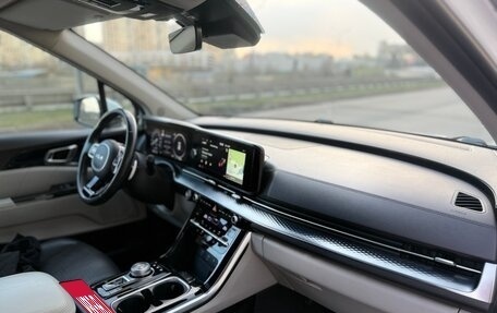 KIA Carnival, 2023 год, 4 100 000 рублей, 11 фотография