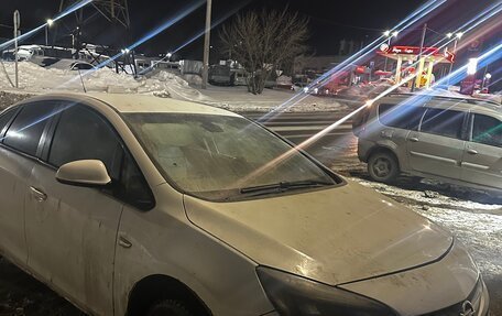 Opel Astra J, 2013 год, 400 000 рублей, 2 фотография