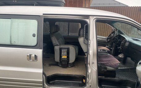 Hyundai Starex I рестайлинг, 2006 год, 650 000 рублей, 15 фотография