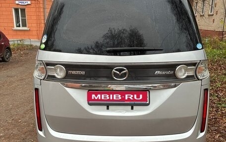 Mazda Biante, 2010 год, 980 000 рублей, 1 фотография