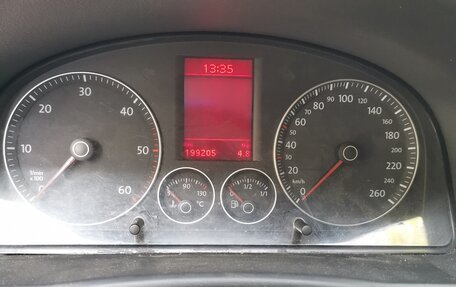 Volkswagen Touran III, 2004 год, 570 000 рублей, 4 фотография