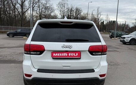 Jeep Grand Cherokee, 2014 год, 1 750 000 рублей, 2 фотография