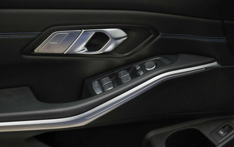 BMW 3 серия, 2021 год, 4 050 000 рублей, 28 фотография