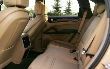 Porsche Cayenne III, 2018 год, 5 500 000 рублей, 20 фотография