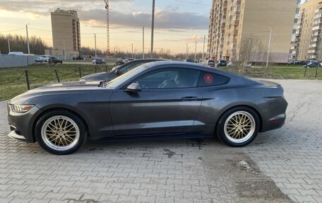 Ford Mustang VI рестайлинг, 2014 год, 2 400 000 рублей, 3 фотография