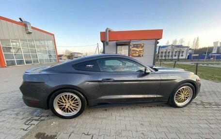 Ford Mustang VI рестайлинг, 2014 год, 2 400 000 рублей, 6 фотография