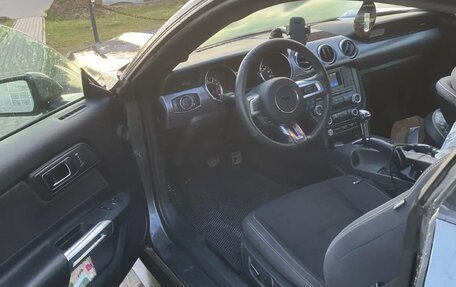 Ford Mustang VI рестайлинг, 2014 год, 2 400 000 рублей, 8 фотография