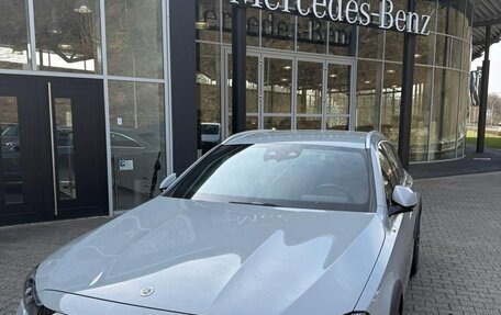 Mercedes-Benz E-Класс, 2024 год, 11 700 000 рублей, 2 фотография