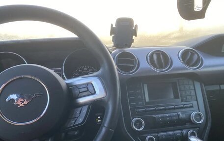 Ford Mustang VI рестайлинг, 2014 год, 2 400 000 рублей, 10 фотография