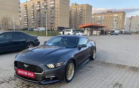 Ford Mustang VI рестайлинг, 2014 год, 2 400 000 рублей, 2 фотография