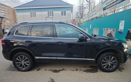 Volkswagen Touareg III, 2012 год, 2 150 000 рублей, 2 фотография