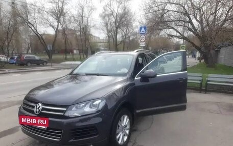 Volkswagen Touareg III, 2012 год, 2 150 000 рублей, 3 фотография