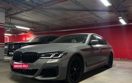 BMW 5 серия, 2022 год, 5 500 000 рублей, 4 фотография