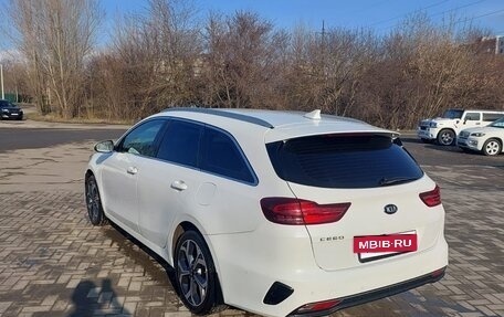 KIA cee'd III, 2018 год, 1 700 000 рублей, 4 фотография