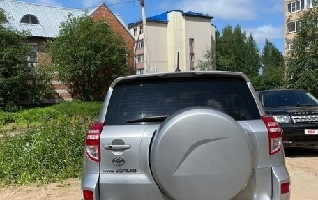 Toyota RAV4, 2011 год, 1 530 000 рублей, 4 фотография