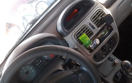 Renault Symbol I, 2005 год, 330 000 рублей, 5 фотография