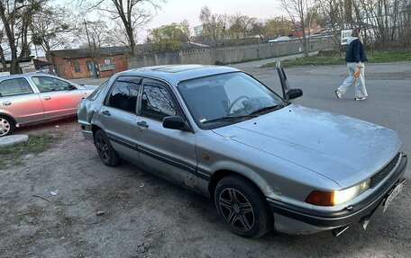 Mitsubishi Galant VIII, 1991 год, 45 000 рублей, 4 фотография
